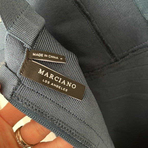 Woman dress only wear once. New condition. - Picture 4 of 5